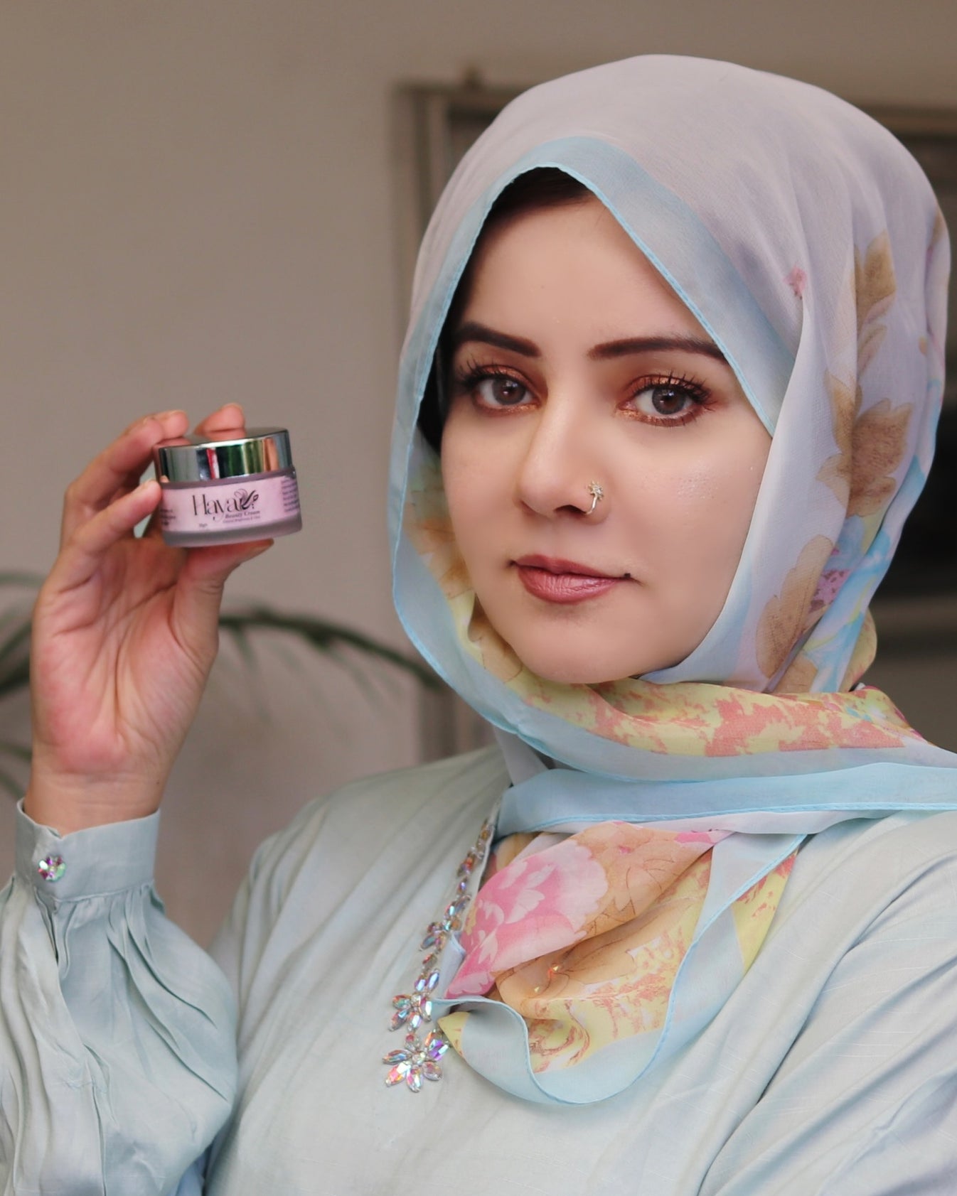 Haya By Rabi
Haya by Rabi Beauty Cream